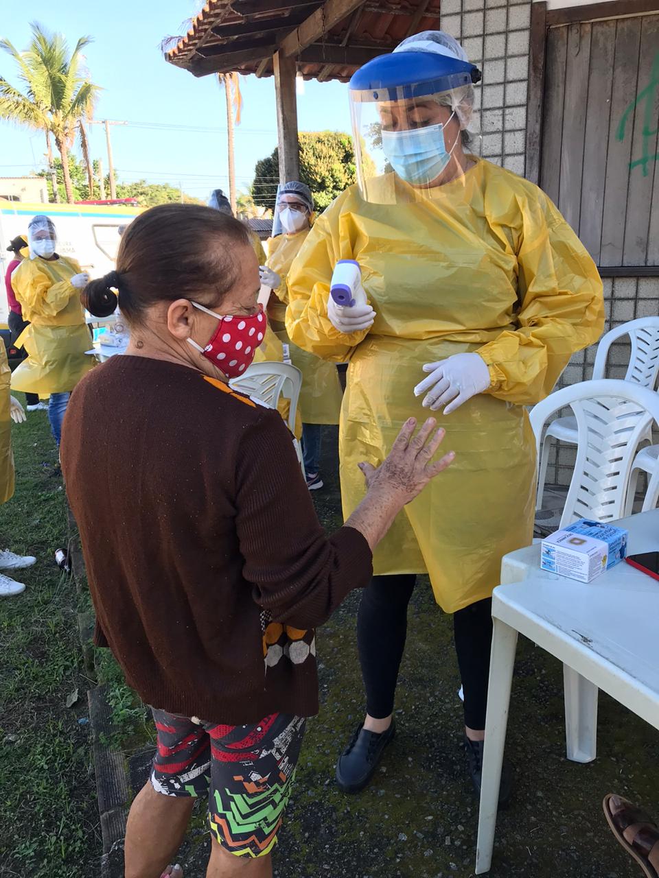 Dia D da Conscientização sobre os riscos do Coronavírus no bairro Rio do Limão, em Araruama, identifica 4 pessoas com a doença