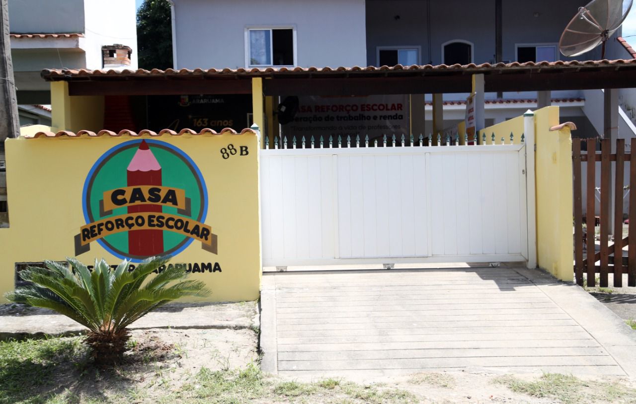 Prefeitura de Araruama inaugura “Casa Reforço Escolar” no bairro Praia do Hospício