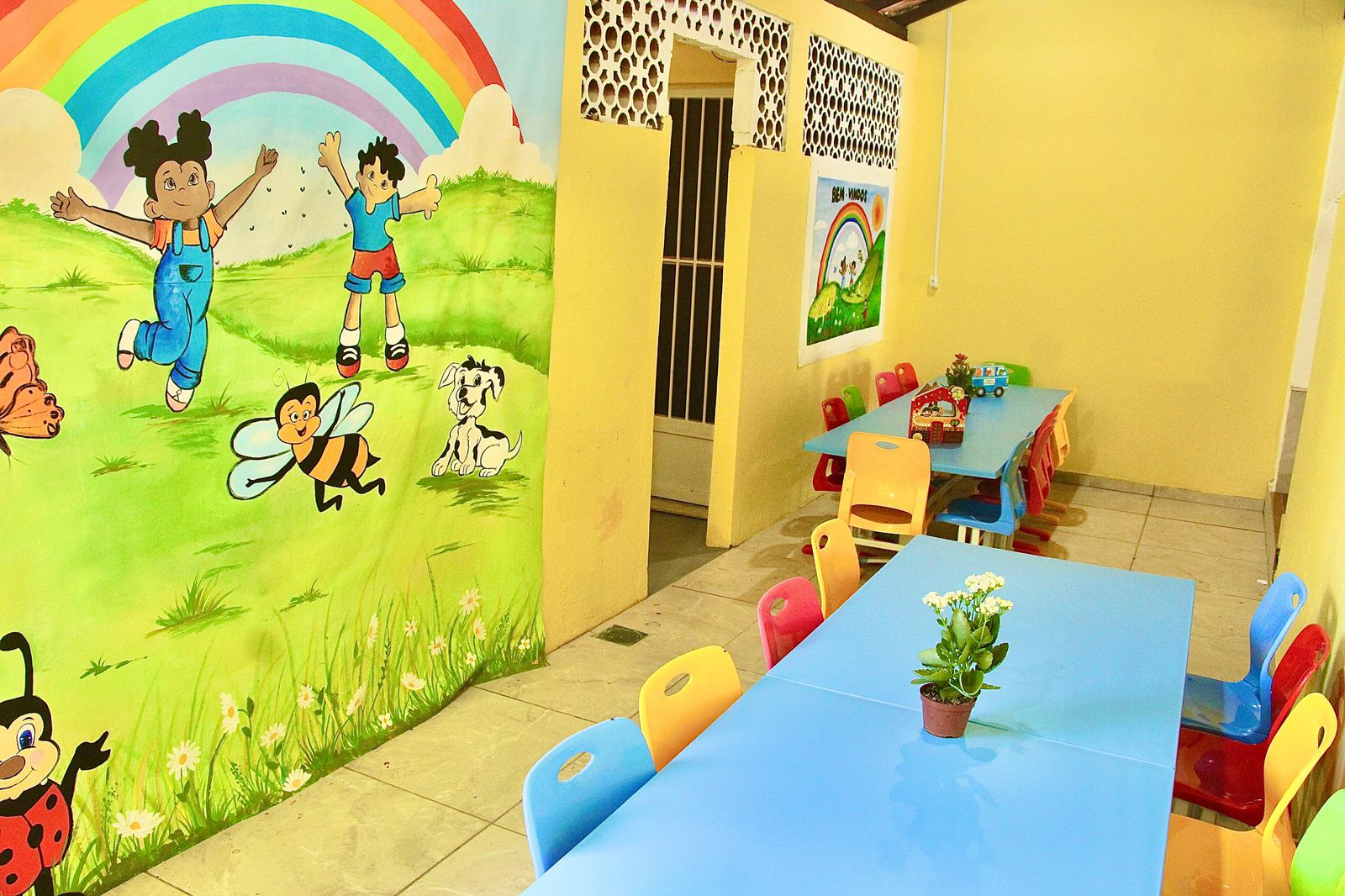 Prefeitura inaugura a nova Casa Creche no bairro Fazendinha 